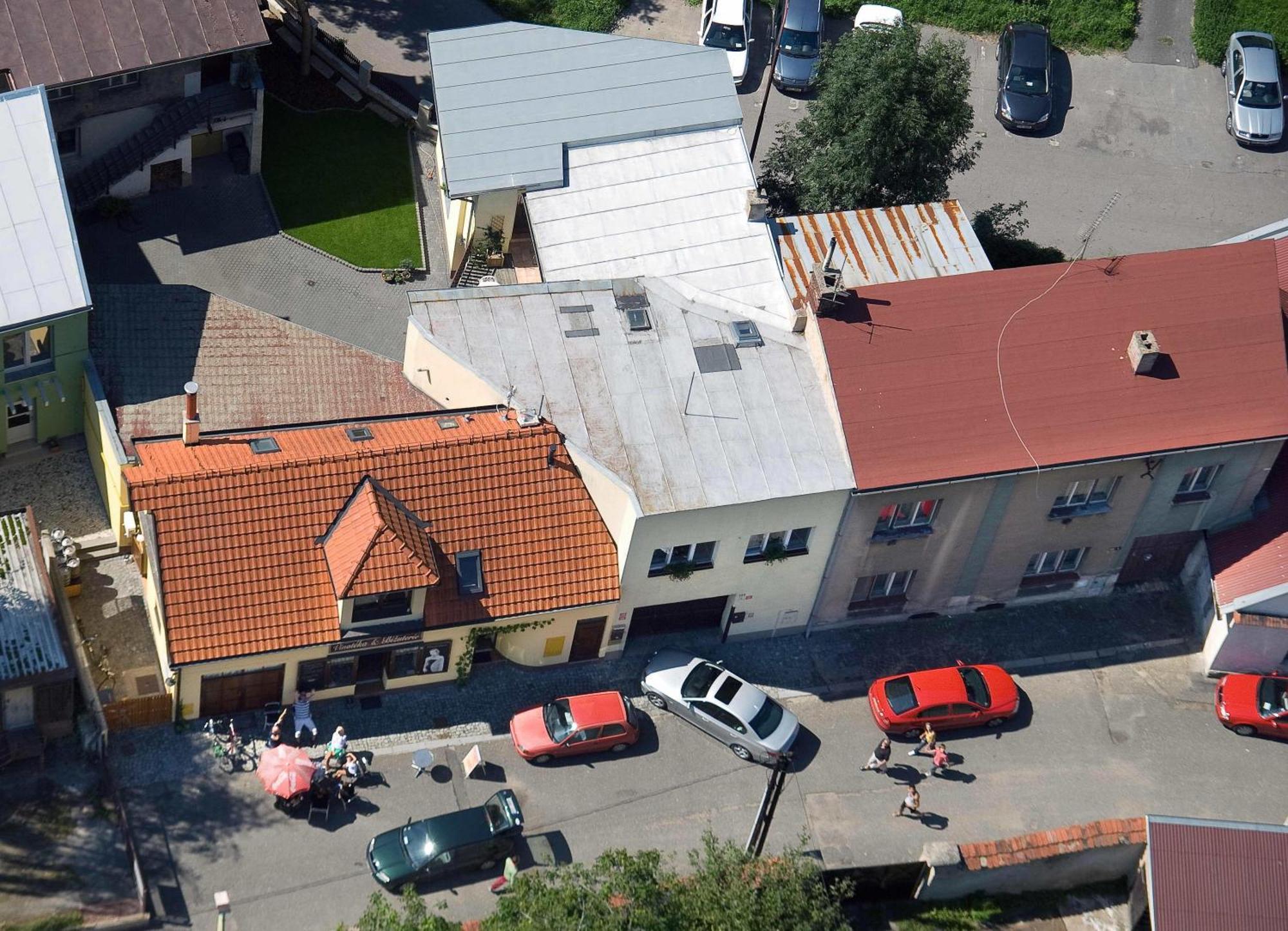 Penzion U Vinoteky Nymburk Exteriör bild